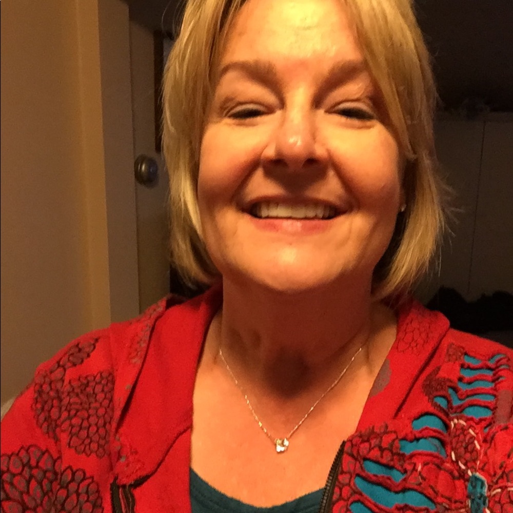 Meet your Posher, Cheryl